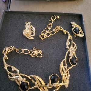 Vintage Avon Jose Barrera Granada Set